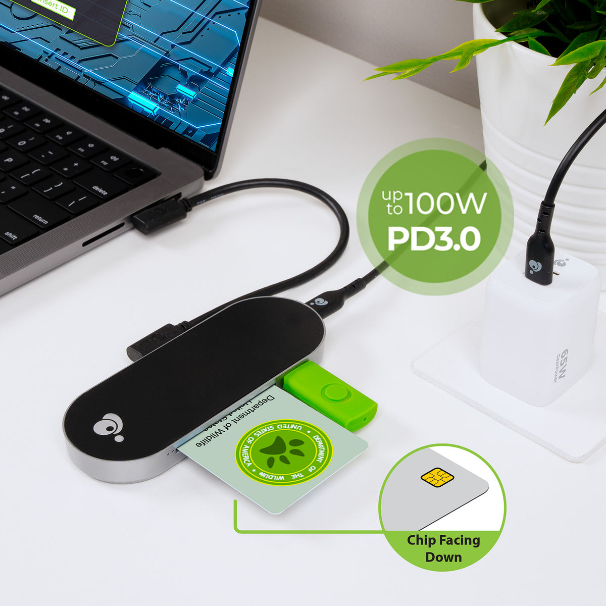 USB-C CAC Reader Hub with Power Pass Through(TAA)
